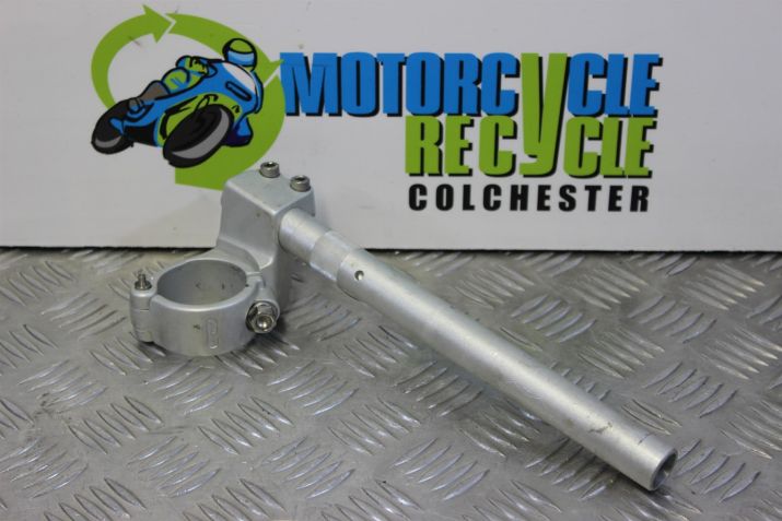 Triumph Daytona T595 Handlebar Right Bar 1997 1998 T 595 B102