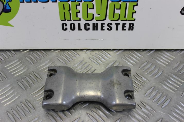 Yamaha XV 1100 Virago Mudguard Mount Front 1990 to 1999 XV1100 3LP B059