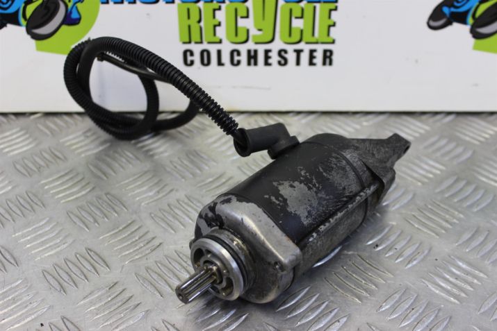 Suzuki GSF 1200 Bandit Starter Motor with Lead 1997 to 2000 Mk1 GSF1200 B058