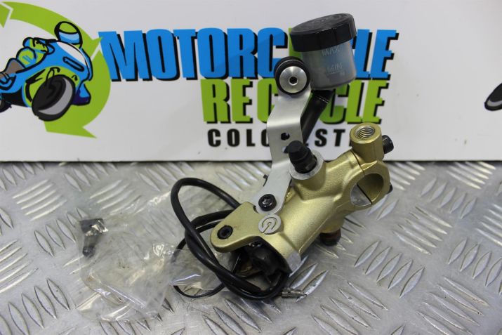 Ducati Monster 1100 Evo Master Cylinder Clutch Brembo 2012 2013 M1100 B082