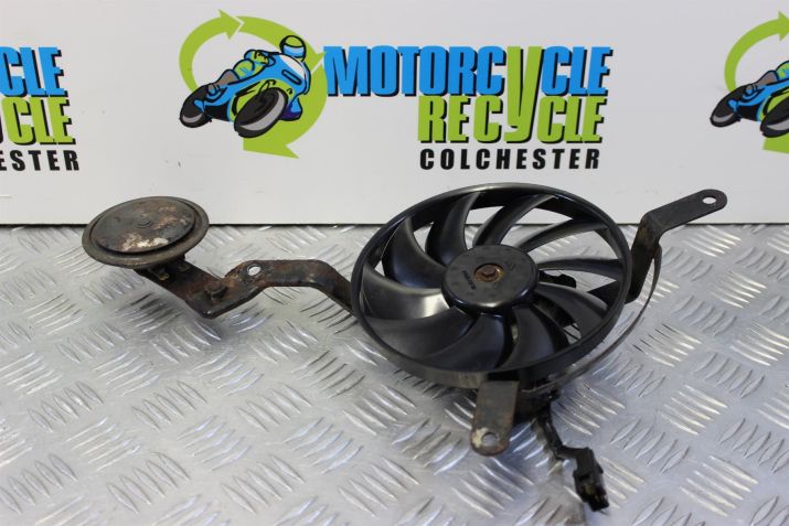 Triumph Street Triple 675 Fan with Horn Bracket 2013 to 2016 B049