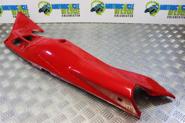 Honda VFR 750 F Panel Tail Left Rear 1994 to 1997 VFR750 VFR750F B070