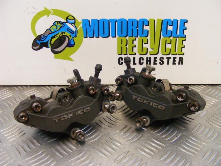 Suzuki GSXR 750 Brake Calipers Front 2000 to 2003 K1 K2 K3 GSXR750 B075