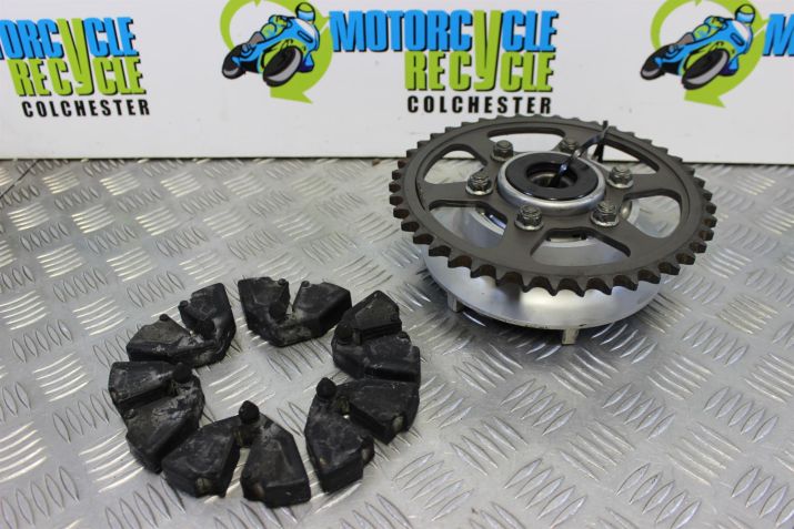 Suzuki RF 900 Sprocket Carrier Rear Cush Rubbers RF900R RF900 1994 to 1999 B060