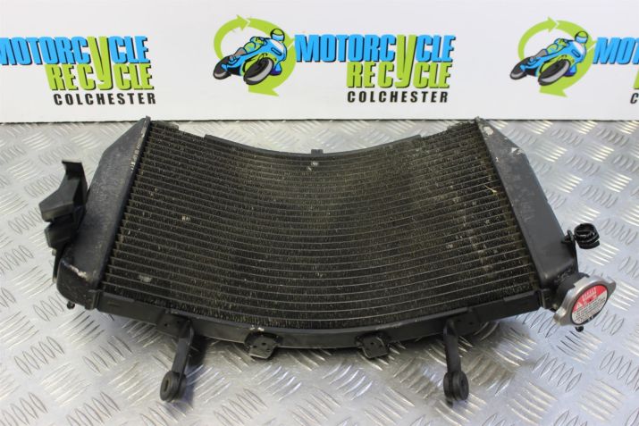 Yamaha R1 5VY Radiator with Cap YZF-R1 2004 to 2006 YZF 1000 B097