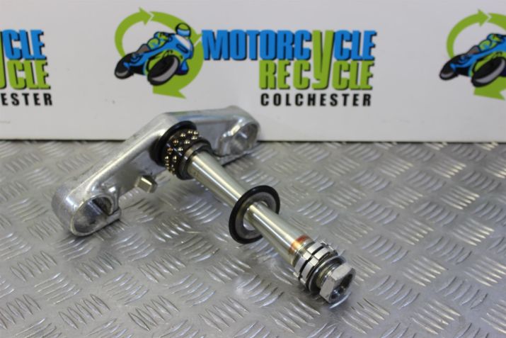 Yamaha R6 Yoke Bottom Clamp 43mm 5EB YZF-R6 1999 to 2002 B069