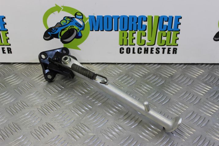 Triumph Daytona T595 Side Stand with Spring 1997 1998 T 595 B102