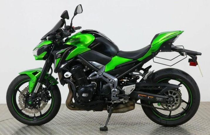 Z900 2015 sales