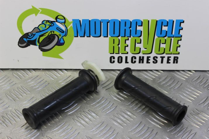 Ducati Monster 1100 Evo Handlebar Grips 2012 2013 M1100 B082