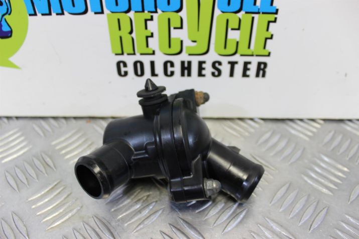 Yamaha FZ8 Fazer Thermostat with Housing 2010 to 2015 FZ8S FZ8N B051