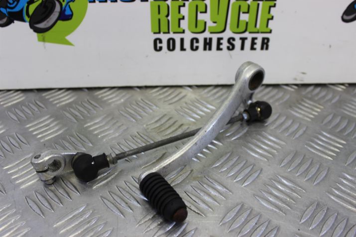 Yamaha XJR 1300 Gear Lever Pedal 1999 to 2003 XJR1300 B048