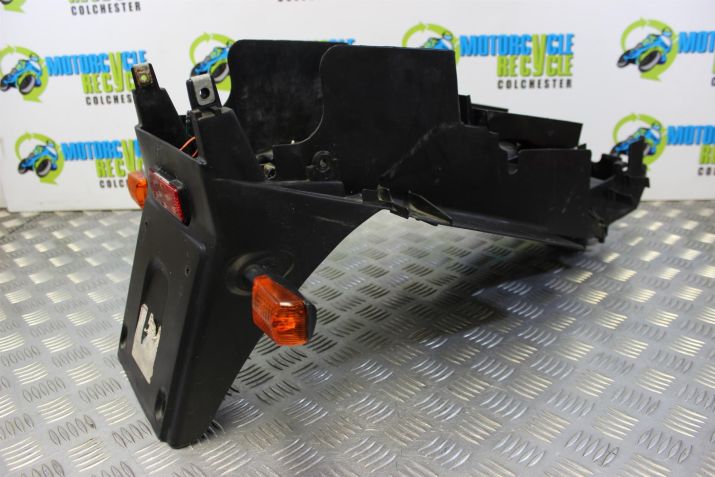Honda CBR 900 RR Panel Undertray Rear Fireblade RRW 1998 1999 CBR900 B053