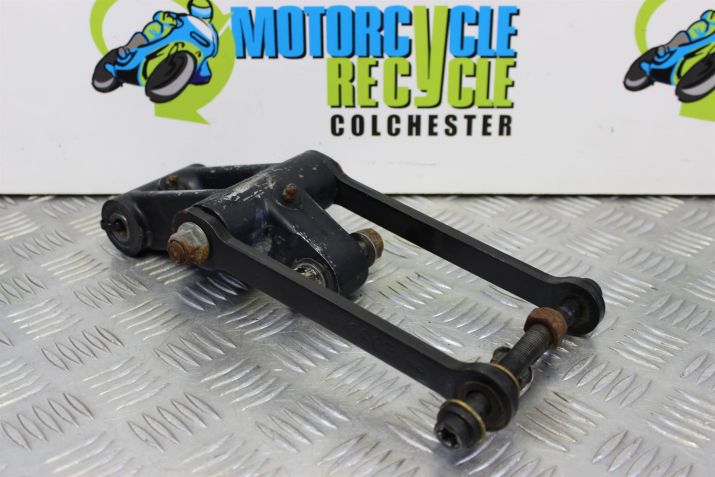 Triumph Legend TT Shock Linkage Rear 1998 to 2001 900 B052