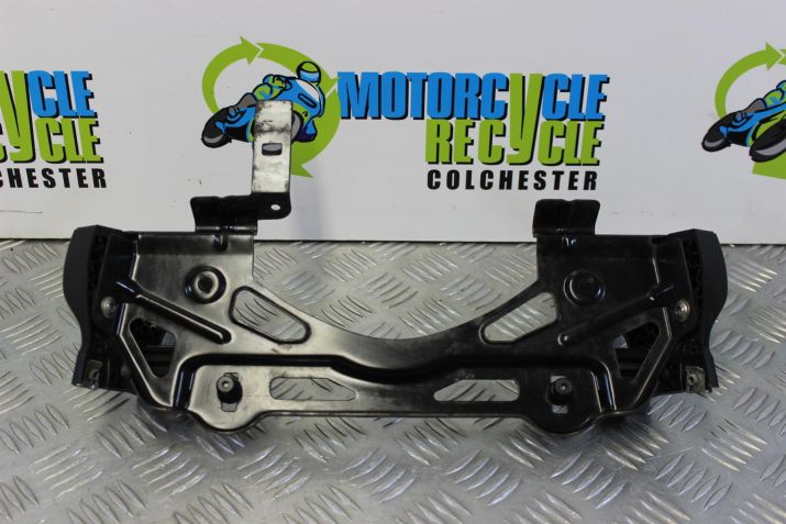 BMW K 1200 S Fuel Tank Seat Bracket Mount K1200S 2004 to 2008 B061