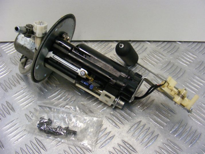 Suzuki DL 650 V-Strom Fuel Pump with Sender DL650 2004 2005 2006 A780