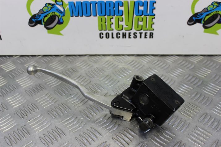 Triumph Legend TT Brake Master Cylinder Front Lever 1998 to 2001 900 B052