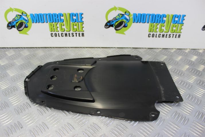 Yamaha FZ8 Fazer Panel Undertray Rear Outer 2010 to 2015 FZ8S FZ8N B051