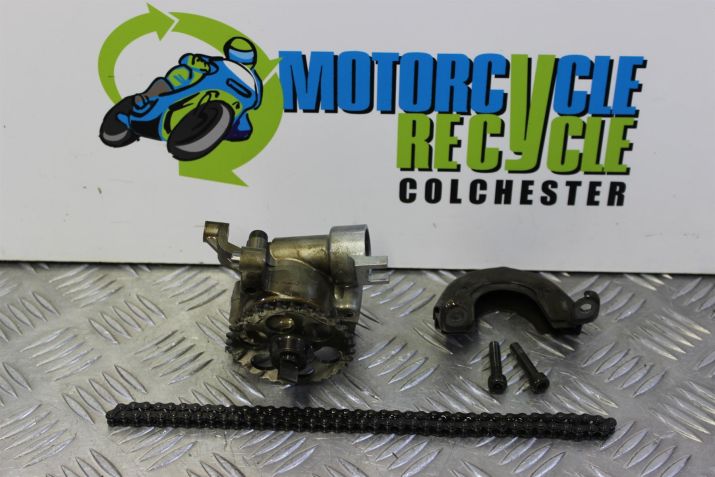 Yamaha R6 Oil Pump with Chain 5EB YZF-R6 1999 to 2002 B069