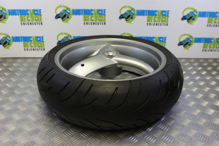 Triumph Speed Triple 955 Wheel Rear 17x6.00 Tyre 2002 to 2004 955i B054