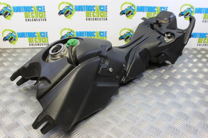 Ducati Hypermotard 796 Fuel Tank Petrol 2010 2011 2012 B085