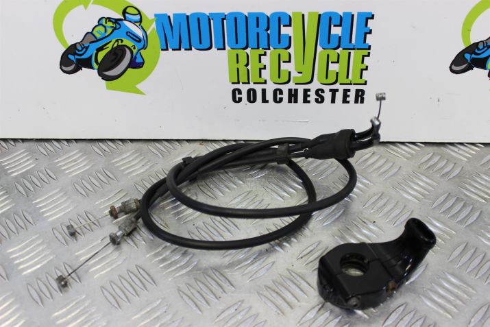 Yamaha FZ8 Fazer Throttle Cables 2010 to 2015 FZ8S FZ8N B051
