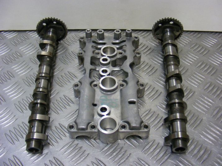 Tiger 800 XC Camshafts & Carriers Triumph 2010-2014 A668
