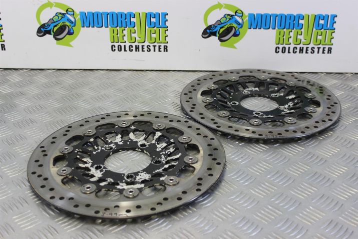 Triumph Speed Triple 955 Brake Discs Front 2002 to 2004 955i B054