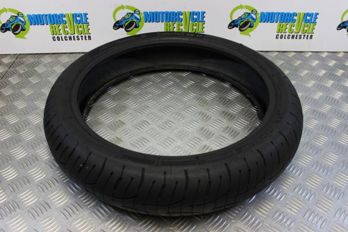 Suzuki GSF 650 Bandit Tyre Front 120/70-17 Road 4 2005 2006 GSF650 B066