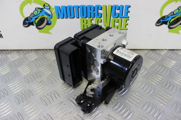 BMW R 1200 GS ABS Pump 7682002 R1200GS TU 2010 to 2012 B079