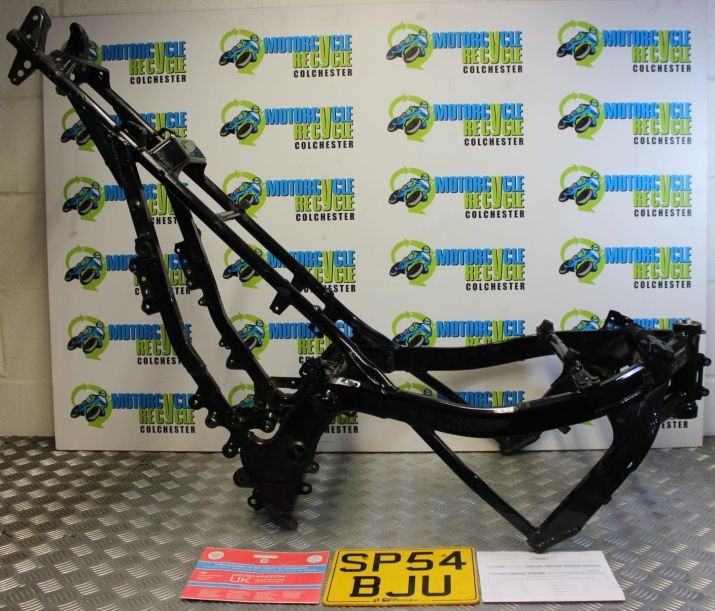 Suzuki GSX 600 F Main Frame HPI Clear with V5 GSXF 2001 to 2006 GSX600F B071