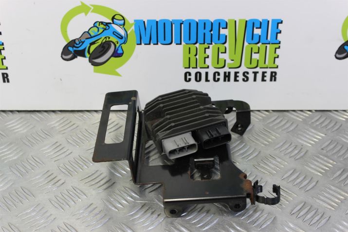 Yamaha FZ8 Fazer Regulator Rectifier 2010 to 2015 FZ8S FZ8N B051