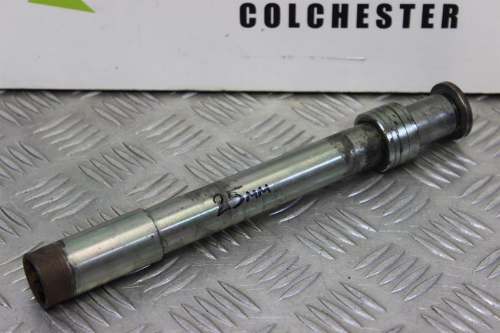 Triumph Legend TT Wheel Spindle Front 1998 to 2001 900 B052