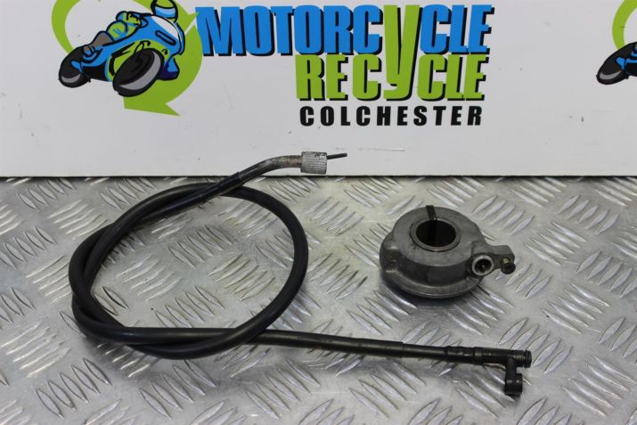 Triumph Legend TT Speedo Drive with Cable 1998 to 2001 900 B052