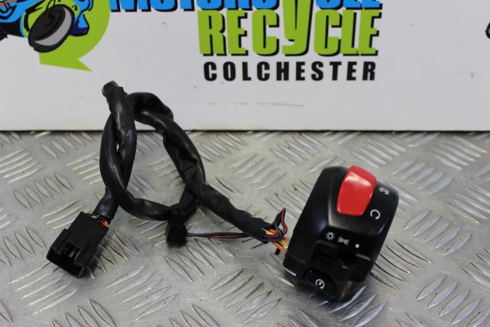 Suzuki GSF 1200 Bandit Switchgear Right 1997 to 2000 Mk1 GSF1200 B058