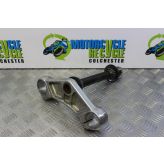 Triumph Adventurer 900 Yoke Bottom Clamp 1996 to 2001 B100