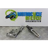Suzuki GSXR 600 SRAD Footrest with Hanger Front Right 1997 to 2000 GSXR600 B064