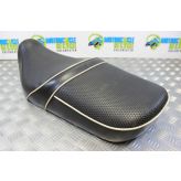 Triumph Legend TT Seat Custom White Piping 1998 to 2001 900 B052