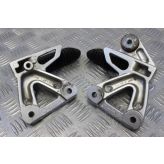 Suzuki GSX 600 F Footrest Hangers Rear Pillion GSXF 2001 to 2006 GSX600F B071